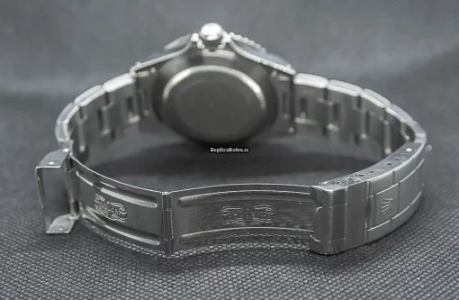 Top Replica Rolex Submariner Date 16610 Caliber 3135 Automatic Movement 40mm Steel Case Mens/unisex Watch - Image 4