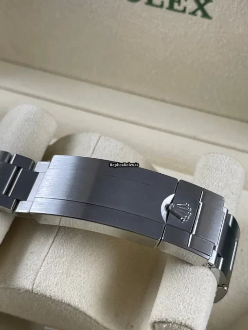 Swiss Replica Rolex Submariner Date 116610ln Caliber 3135 Automatic Movement 40mm Steel Case Mens/unisex Watch - Image 4