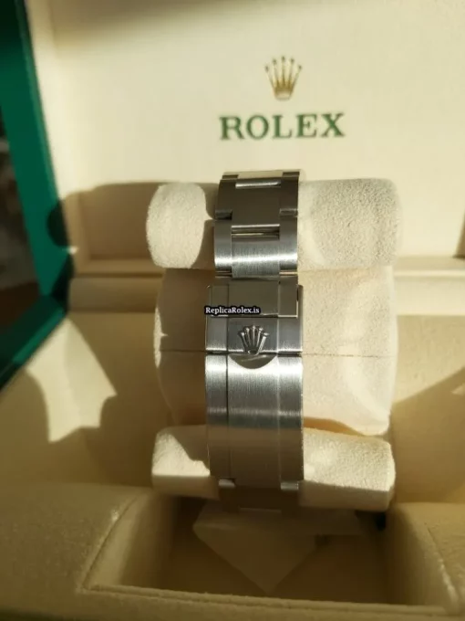 Distinctive Replica Rolex Explorer 214270 Caliber 3132 Automatic Movement 39mm Steel Case Mens/unisex Watch - Image 5