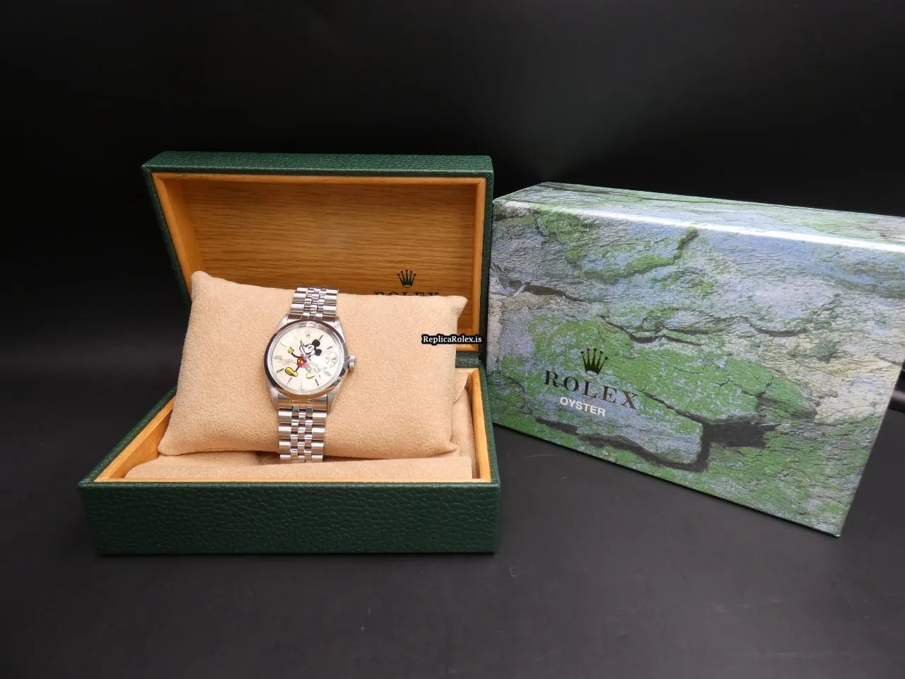 Fantastic Copy Rolex Oyster Perpetual Date 1500 Caliber 1570 Automatic Movement 34mm Steel Case Mens/unisex Watch - Image 11