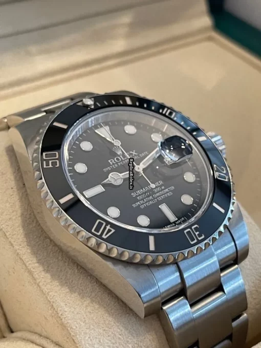 Lovely Replica Rolex Submariner Date 116610ln Caliber 3135 Automatic Movement 40mm Steel Case Mens/unisex Watch - Image 5