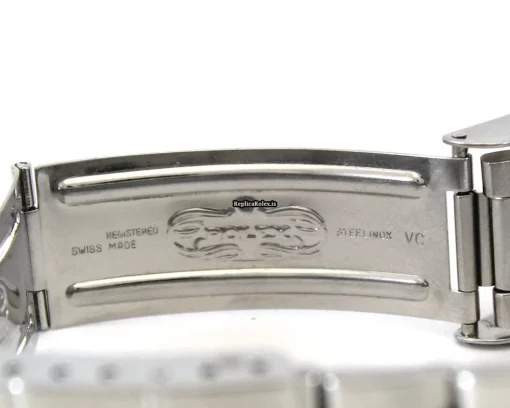 Superb Copies Rolex Submariner Date 1680 Caliber 1570 Automatic Movement 40mm Steel Case Mens/unisex Watch - Image 14