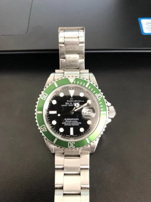 Incredible Knockoff Rolex Submariner Date 16610lv Caliber 3135 Automatic Movement 40mm Steel Case Mens/unisex Watch - Image 6