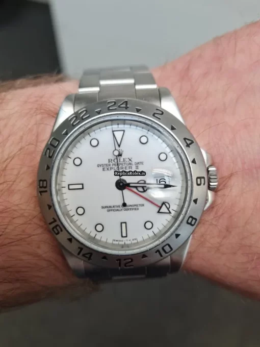 Fabulous Replica Rolex Explorer II 16570 Caliber 3185 Automatic Movement 40mm Steel Case Mens/unisex Watch - Image 6