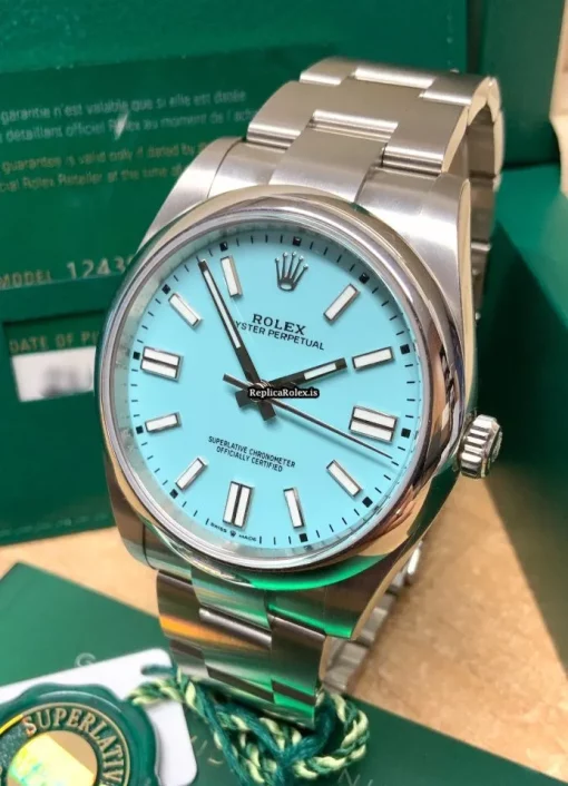 Discount Replica Rolex Oyster Perpetual 124300 Caliber 3230 Automatic Movement 41mm Steel Case Mens/unisex Watch