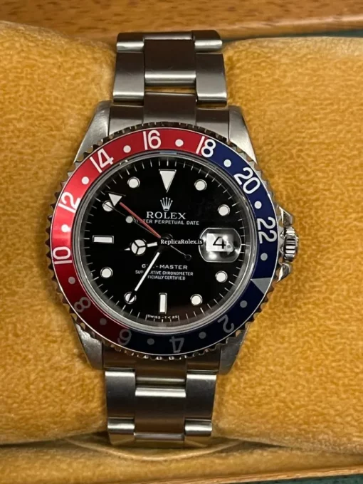Remarkable Replica Rolex Gmt-master 16700 Caliber 3175 Automatic Movement 40mm Steel Case Mens/unisex Watch - Image 3