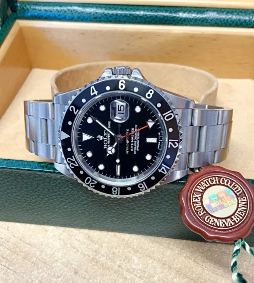 Trustworthy Replica Rolex Gmt-master 16700 Caliber 3175 Automatic Movement 40mm Steel Case Mens/unisex Watch - Image 4
