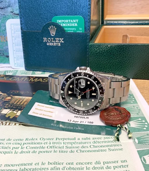 Trustworthy Replica Rolex Gmt-master 16700 Caliber 3175 Automatic Movement 40mm Steel Case Mens/unisex Watch - Image 6