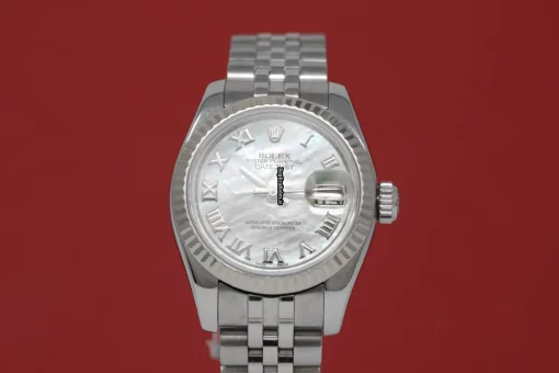 High-end Fake Rolex Lady-datejust 179174 Caliber 2235 Automatic Movement 26mm Steel Case Womens Watch