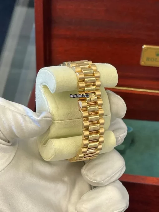 Attractive Knockoff Rolex Day-date 36 118238 Caliber 3155 Automatic Movement 36mm Yellow Gold Case Mens/unisex Watch - Image 6