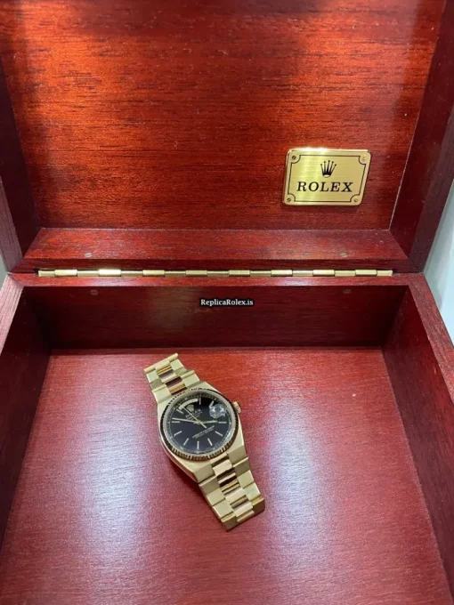 Nice Copy Rolex Day-date Oysterquartz 19018 Caliber 5055 Quartz Movement 36mm Yellow Gold Case Mens/unisex Watch - Image 13