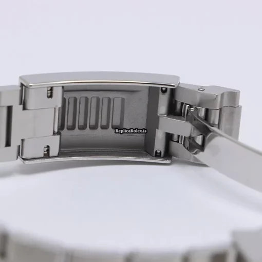 Luxury Replica Rolex Submariner 114060 Caliber 3130 Automatic Movement 40mm Steel Case Watch - Image 14