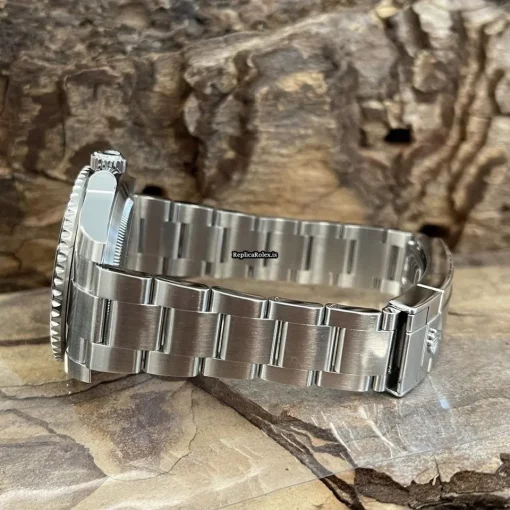 Trustworthy Replica Rolex Submariner Date 116610ln Automatic Movement 40mm Steel Case Watch - Image 5