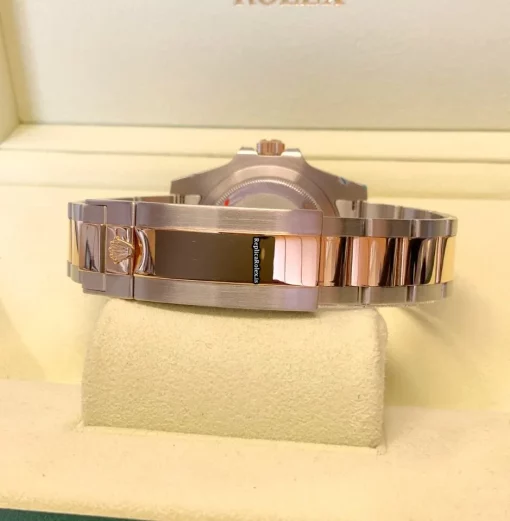1:1 Knockoff Rolex Submariner Date 116613lb Caliber 3135 Automatic Movement 40mm Gold/steel Case Mens/unisex Watch - Image 7
