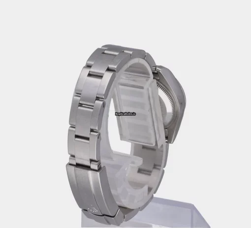 Attractive Replica Rolex Oyster Perpetual 26 176200 Caliber 2231 Automatic Movement 26x29mm Steel Case Womens Watch - Image 9